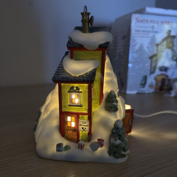 Deptartment 56 Better Watch Out Coal Mine #808923 North Pole Series 2010 Dept 56 - Picture 7 of 11